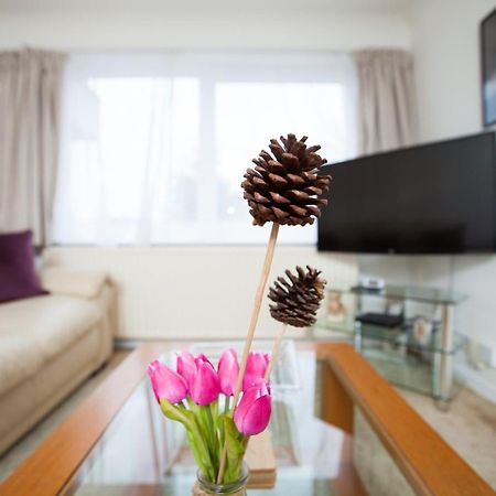 Guestready - Spacious 2Br Flat In Peaceful Hove Apartment Luaran gambar